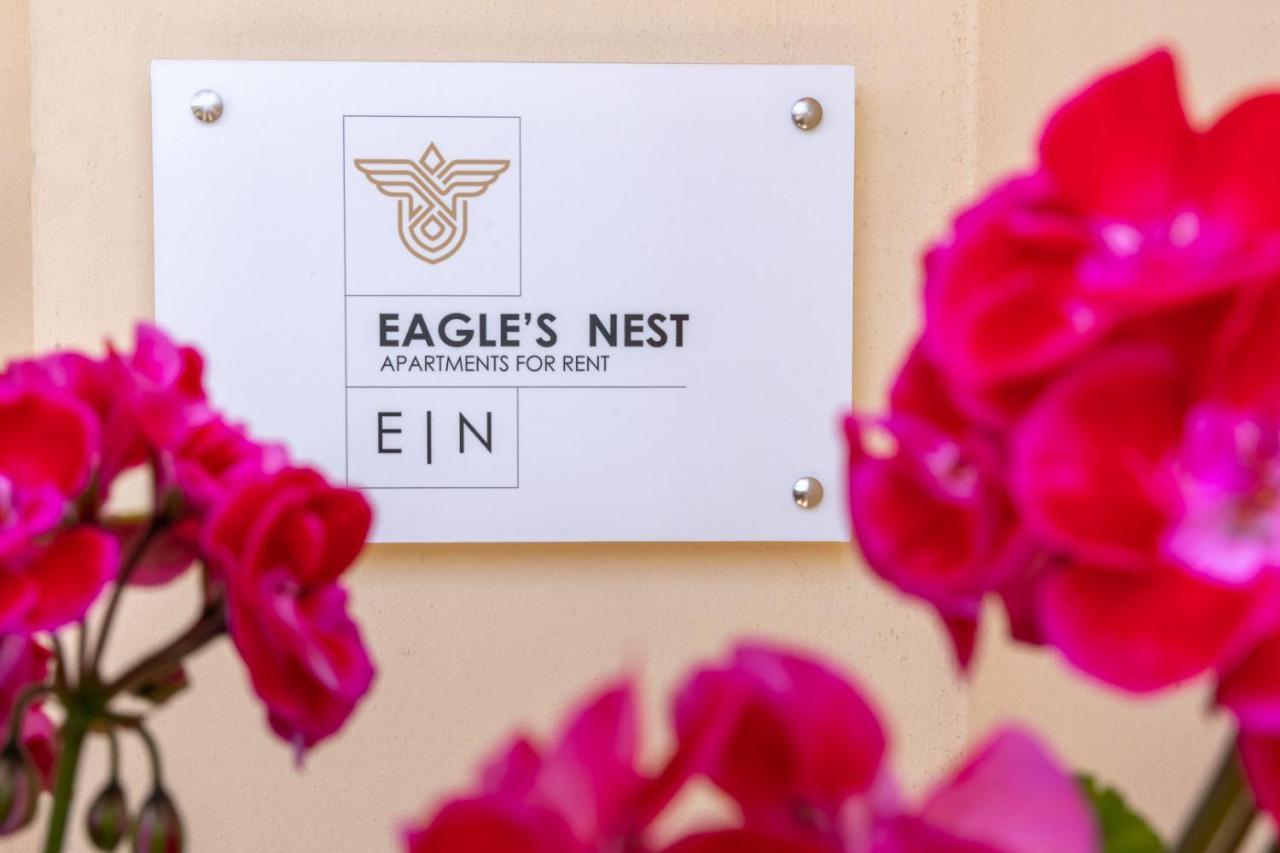 Eagle'S Nest City Apartments Éjo Eksteriør bilde