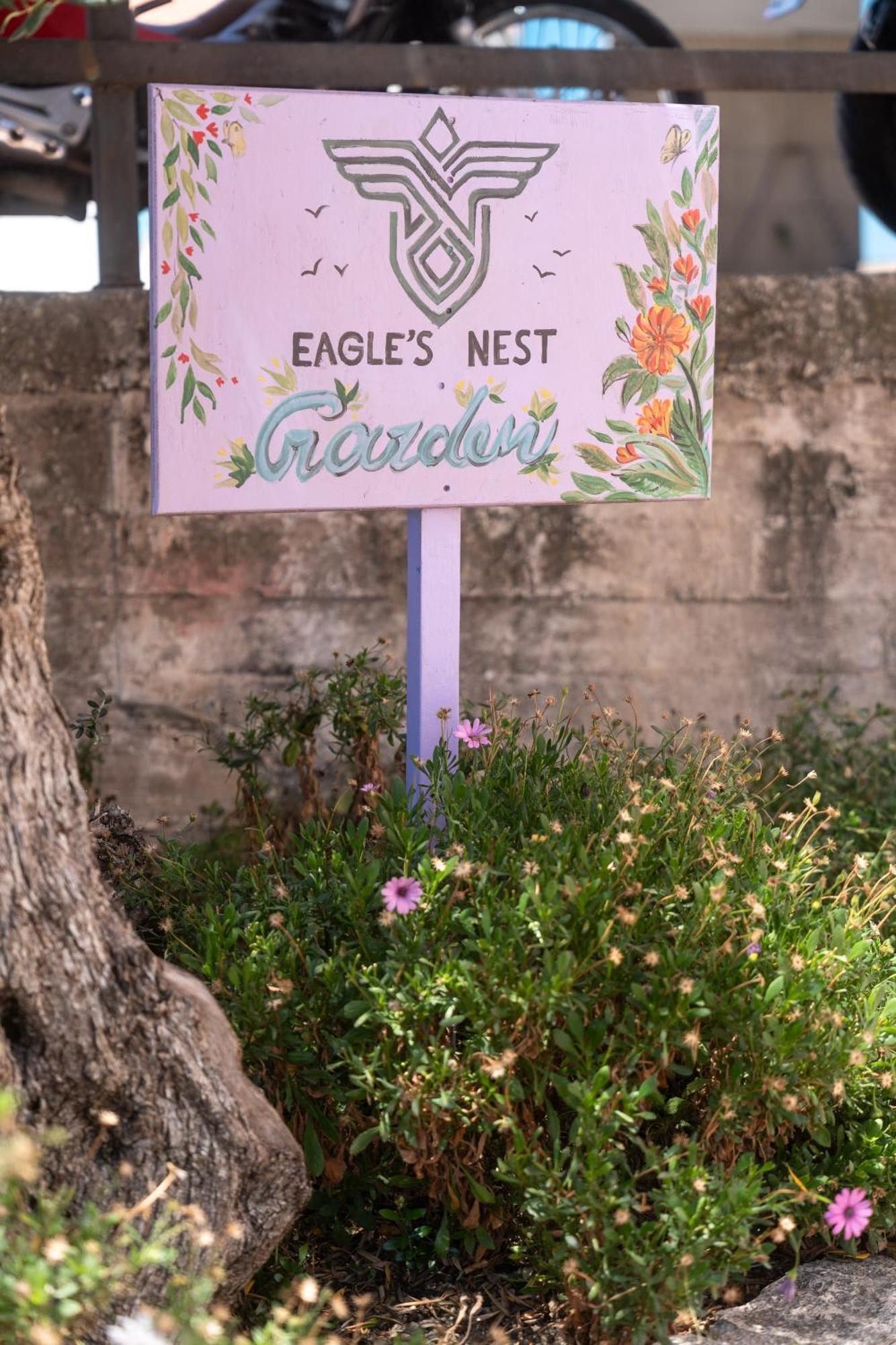 Eagle'S Nest City Apartments Éjo Eksteriør bilde